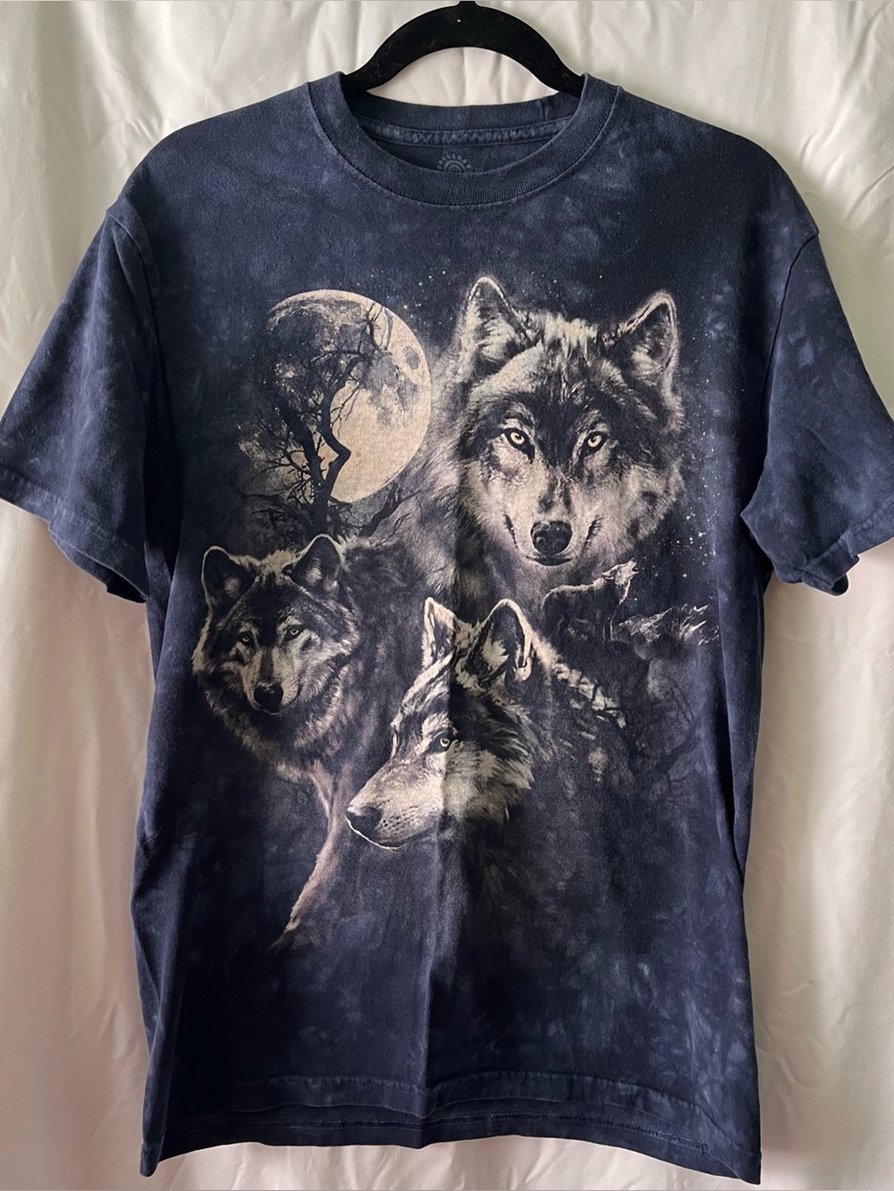 The Mountain Wolf T-Shirt Size M